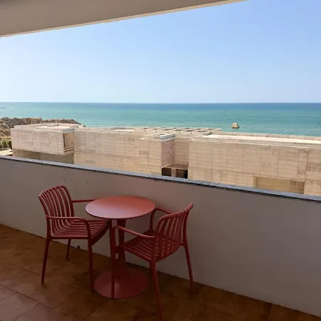 E Mar 3 Apartman *
